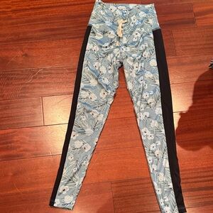 Beyond Yoga Floral Print Women's leggings